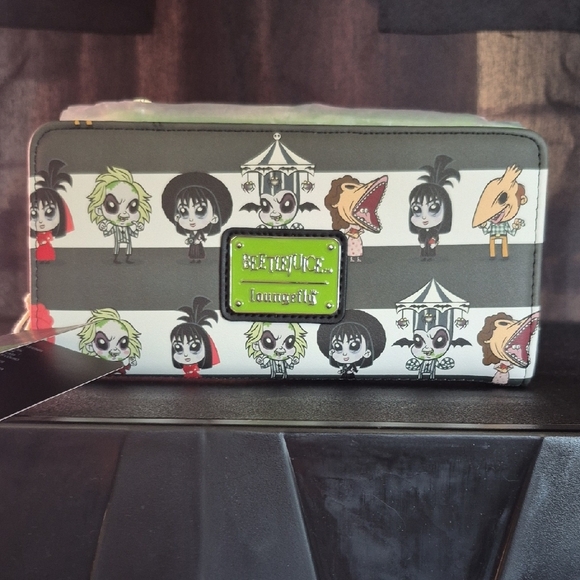 Loungefly Other - Loungefly Beetlejuice Character Wallet - Black, White, Green